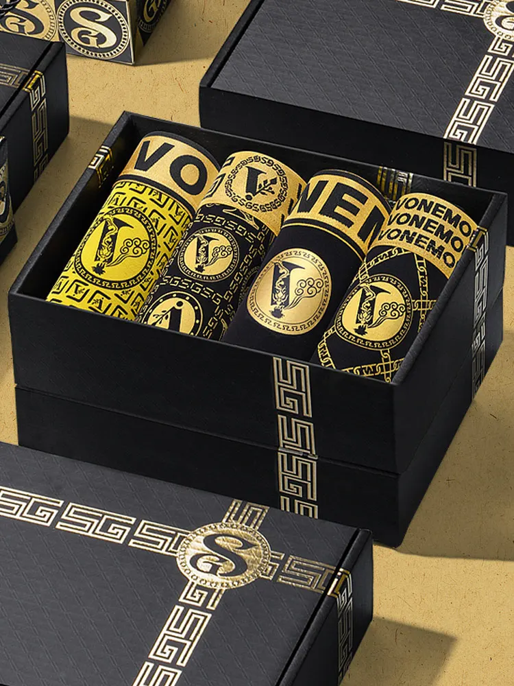 4 шт. дизайнерские брифы с принтом золотых цепочек