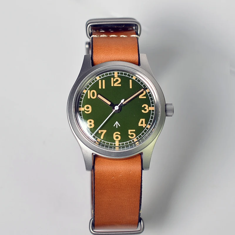 

Baltany Retro Military Mechanical Pilot W10 Round Vintage Unisex C3 Green Luminous NH35 Automatic Self-Winding 10ATM Diver Watch