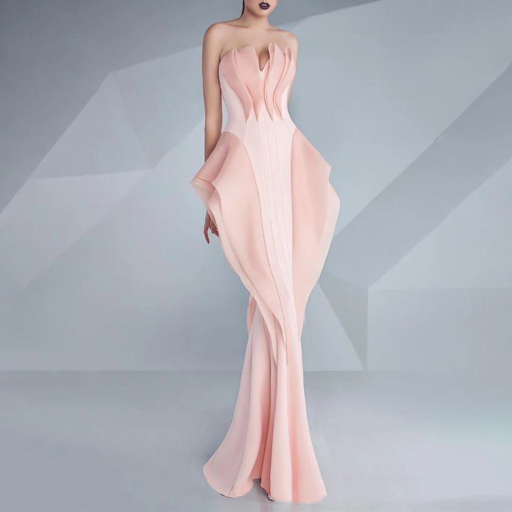 

Женское платье с юбкой годе и открытыми плечами