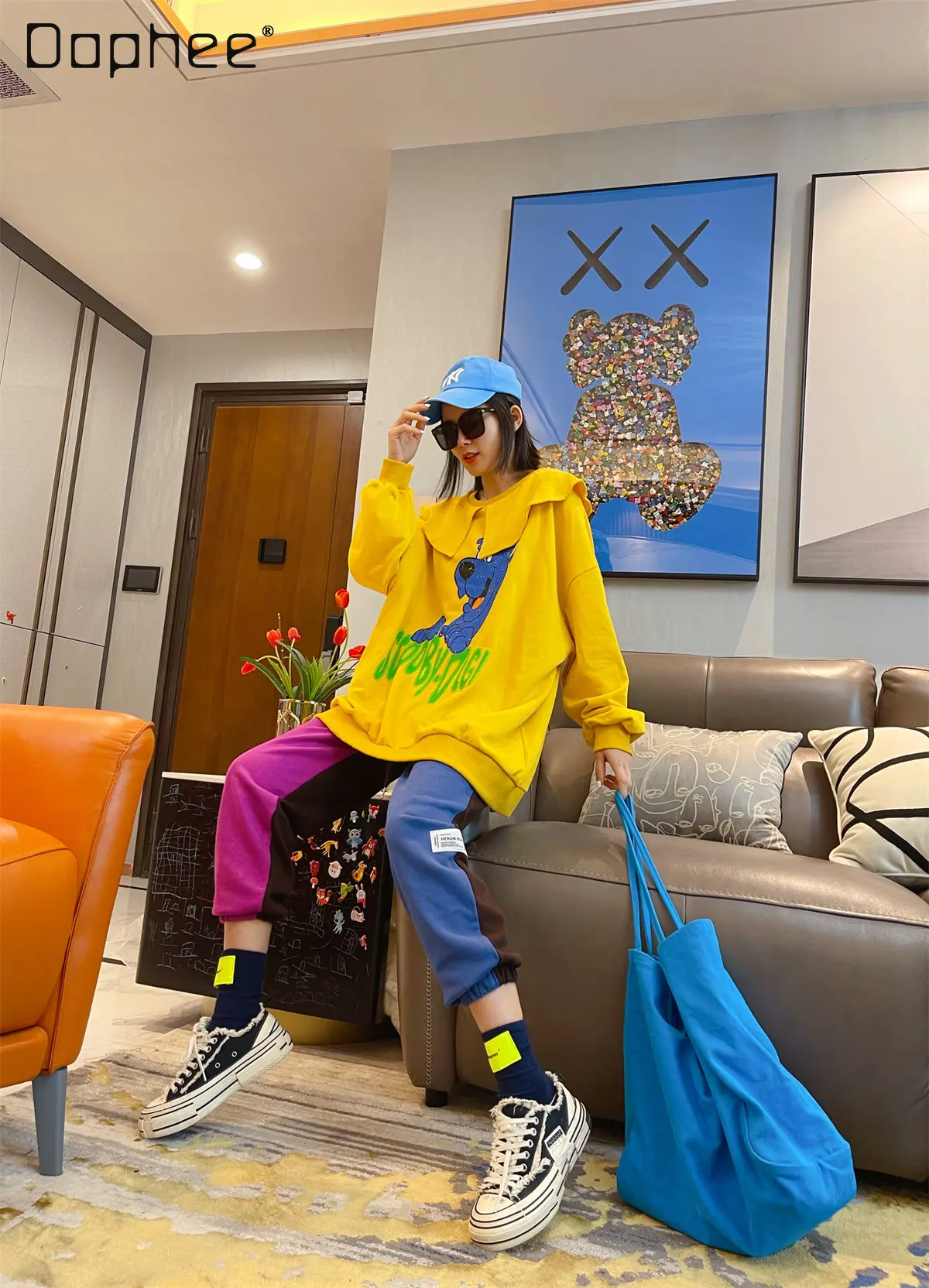 

2023 Spring Loose round Neck Cartoon Printed Cotton Hoodie Coat Women's Cute Sweet Doll Collar Mid-Length Long Sleeve Sweatshirt