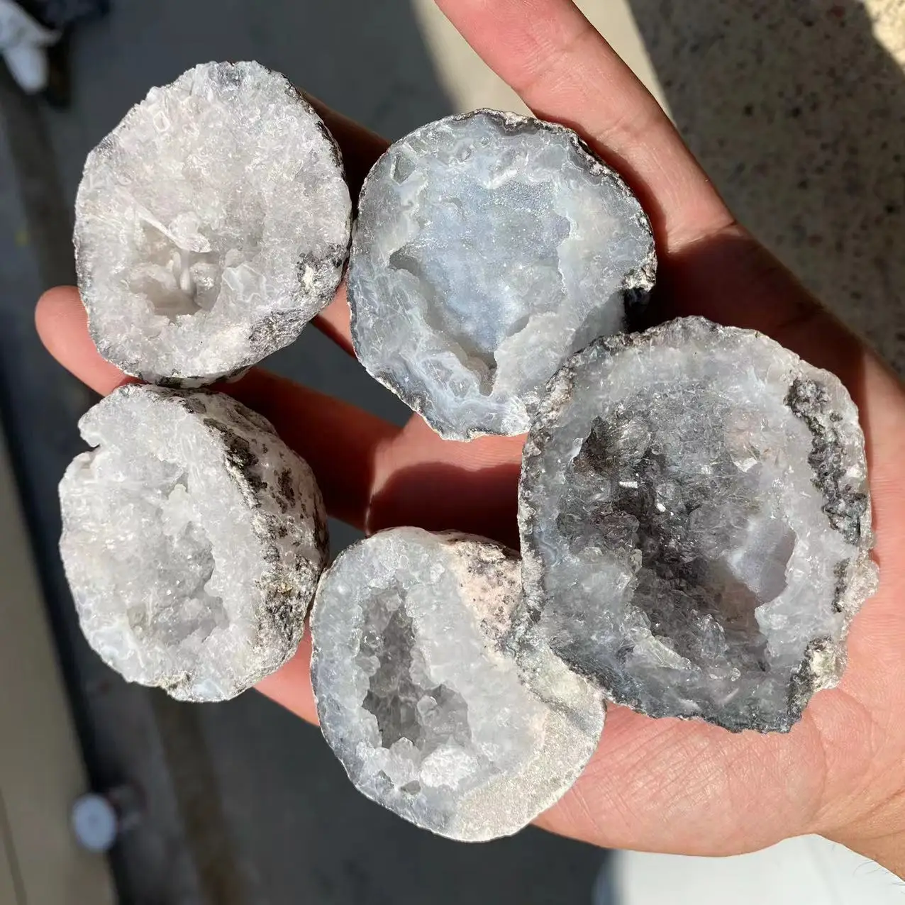 

Чаша из натурального агата в форме сердца для украшения дома, 1 шт.