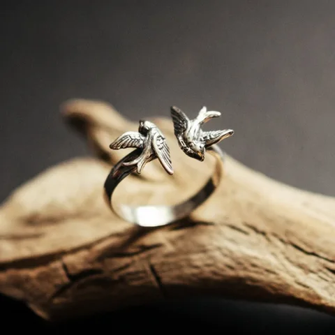 Серебряное регулируемое кольцо с птицей NovoPublic