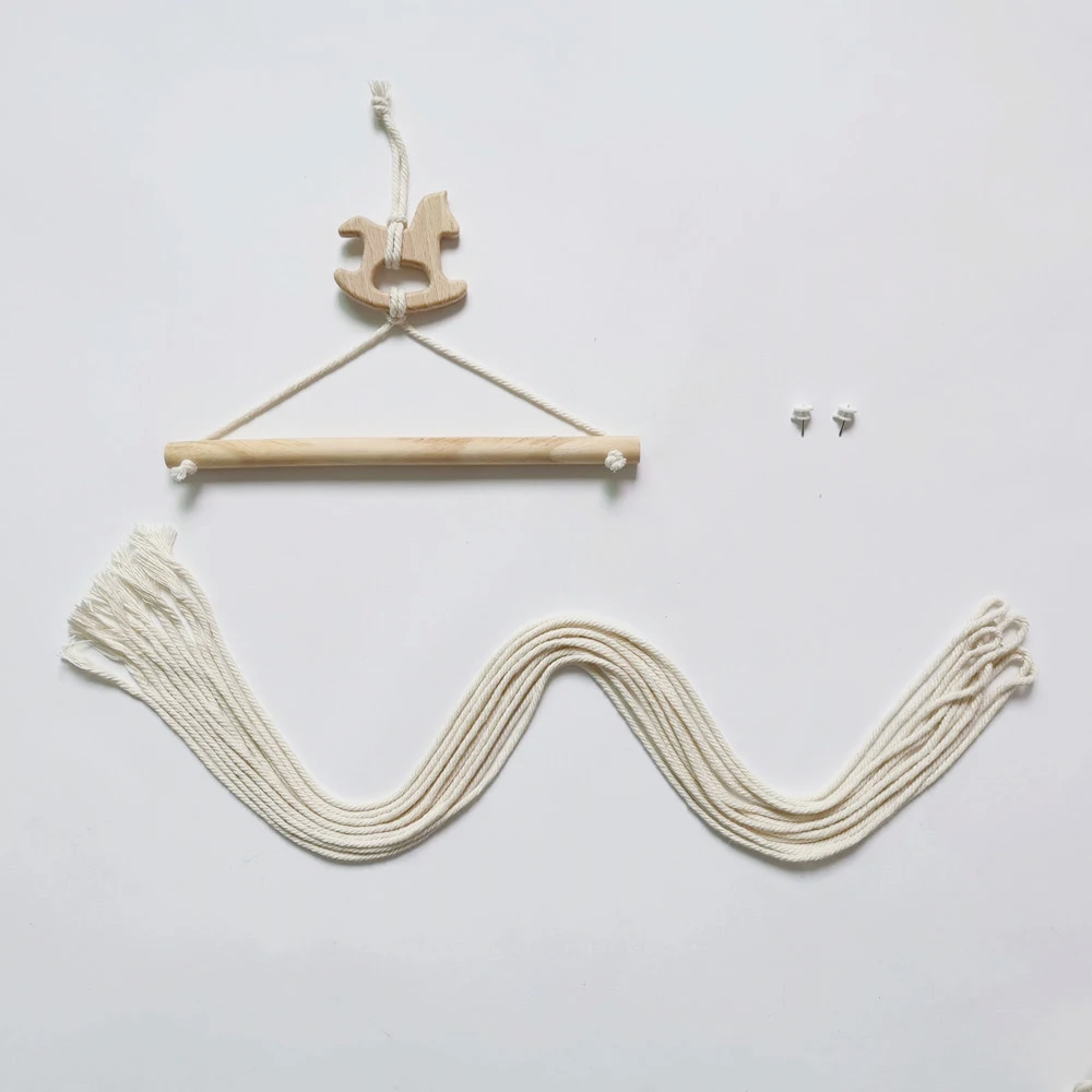 

Деревянный держатель для заколок для волос