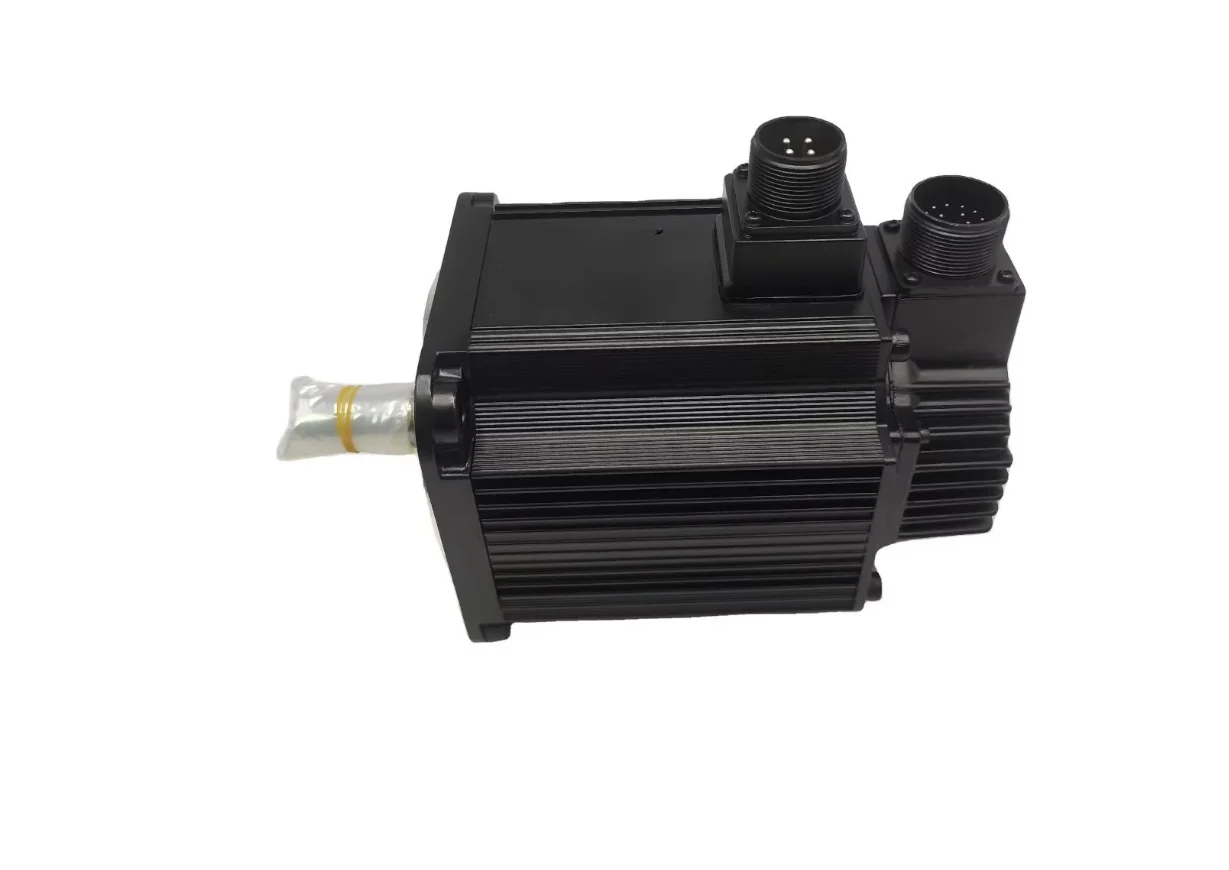 Новый SGMPS-01A2E6S-E AC Серводвигатель SGMPS01A2E6SE