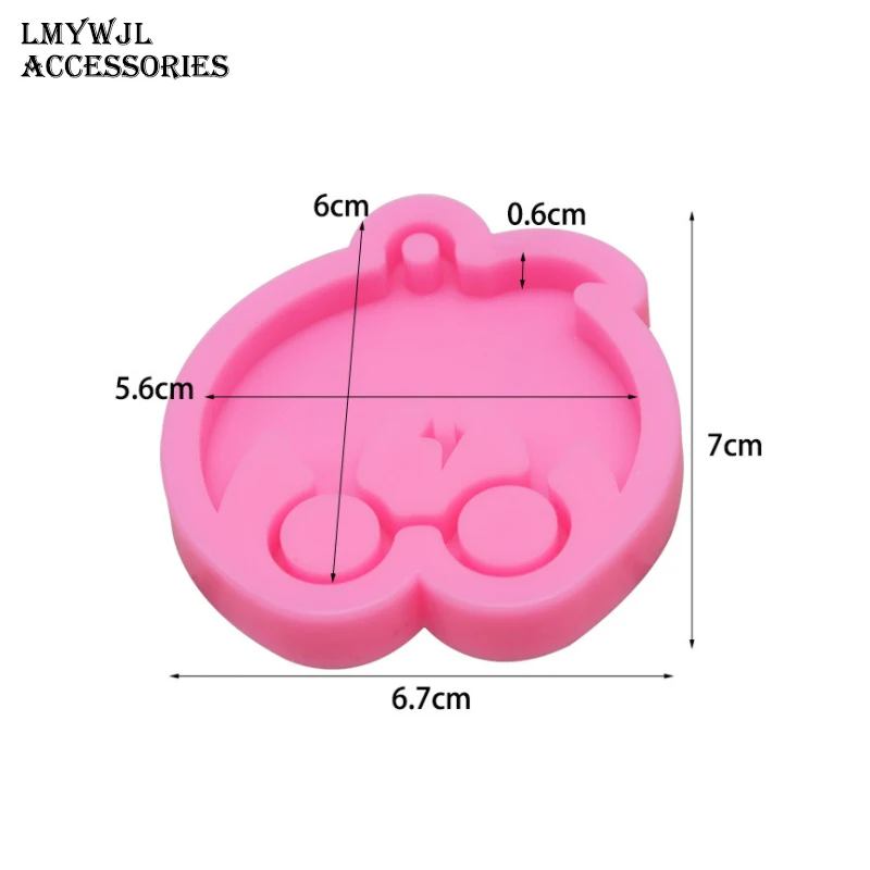 Силиконовая форма для брелока в форме кости