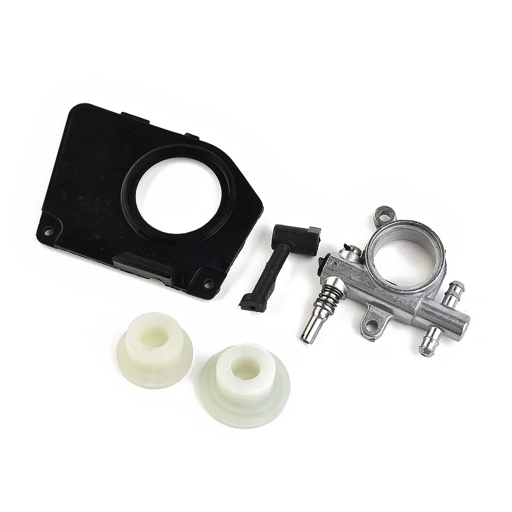 

For 25CC 2500 Chainsaw Parts Endless Screw Oil Pump Gear Worm Injector Replacement Spare Practical Accessories