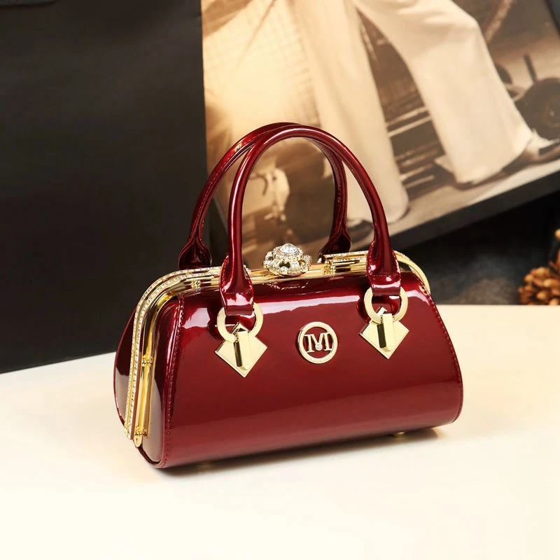 

Fashion new snake grain leather handbag flip bag casual all-match messenger shoulder bag