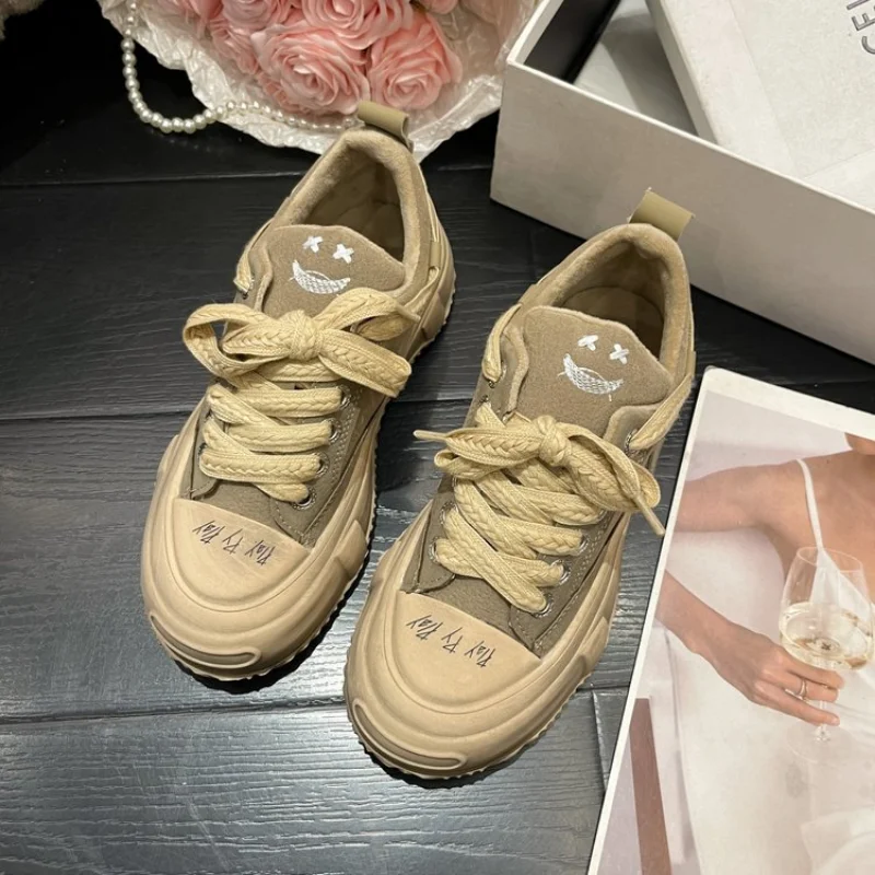 New Korean Women's Shoes Women's Light Running Shoes Skateboard Street Series Autumn New Casual Shoes Breathable Women's Shoes44