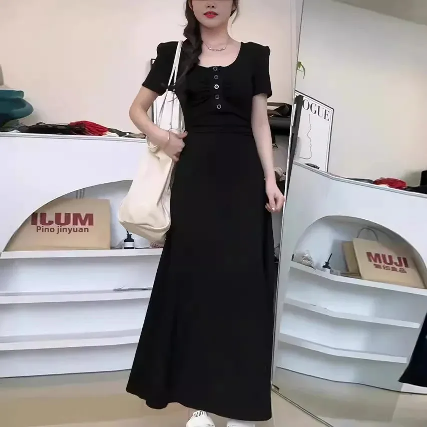 Элегантное платье во французском стиле без воротника с короткими рукавами для