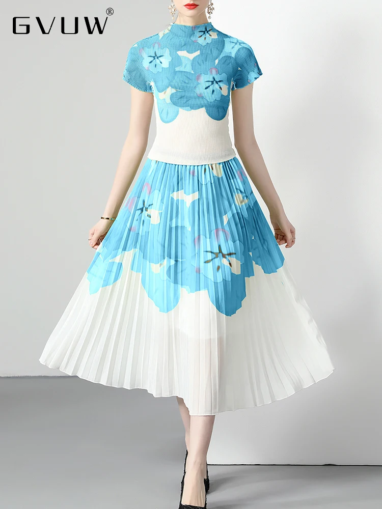 

GVUW Printing Pleated Two Piece Sets For Women Turtleneck Short Sleeve Top Elastic Waist A-line Skirt 2023 Summer Female 17J1161