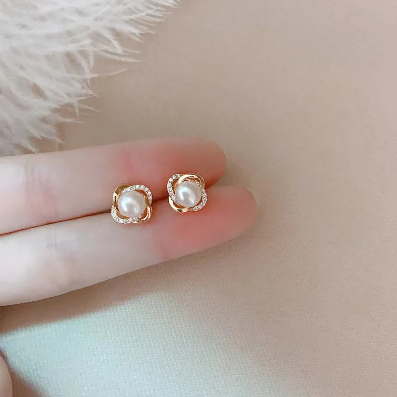 

Korean Pearl Earrings For Women Vintage S925 Silver Needle Temperament Stud Earrings