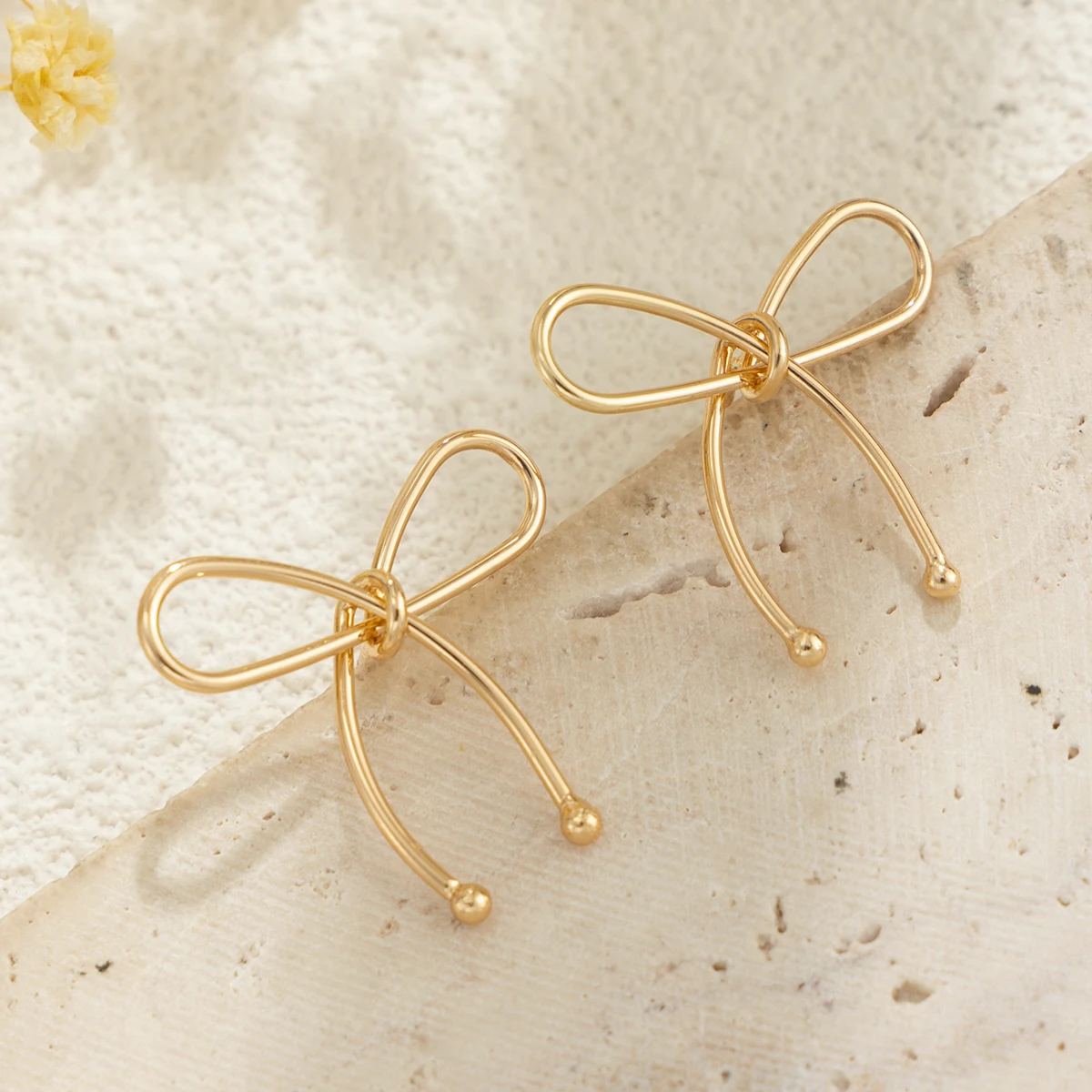 Salircon Геометрические Металлические Серьги-гвоздики Женские В Форме Банта Модные