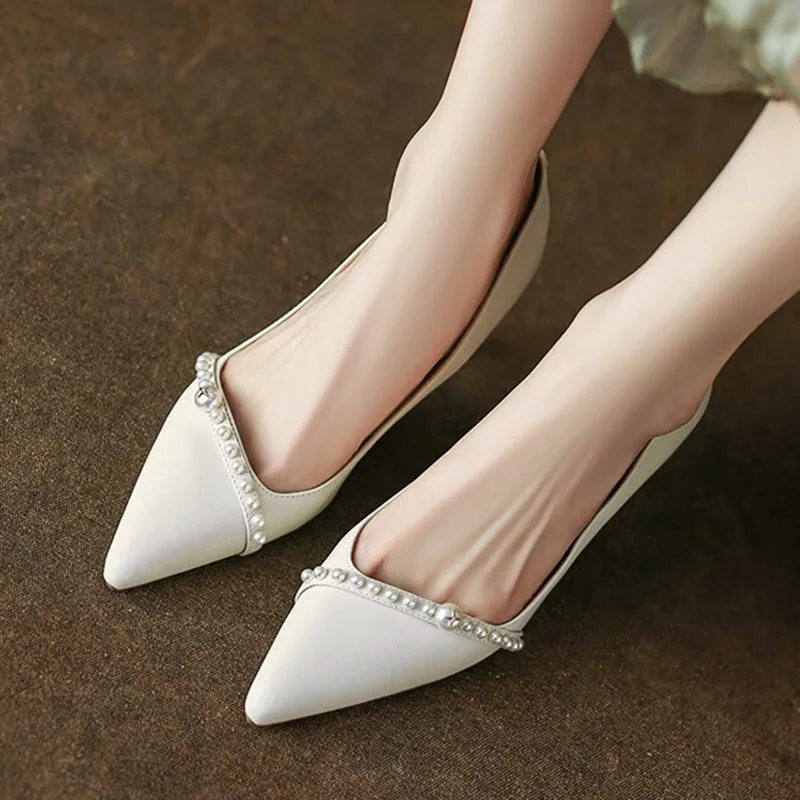

Женские туфли на высоком каблуке, босоножки с жемчугом и острым носком, Новинка осени 2023, трендовые привлекательные женские туфли-лодочки на тонком каблуке, классическая женская обувь