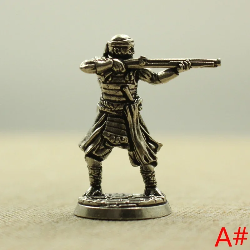 

Чистая медь, Японская Игрушка Shogunate Samurai, древний солдат, мускутир, модель настольных игр, украшение для автомобиля, фигурка