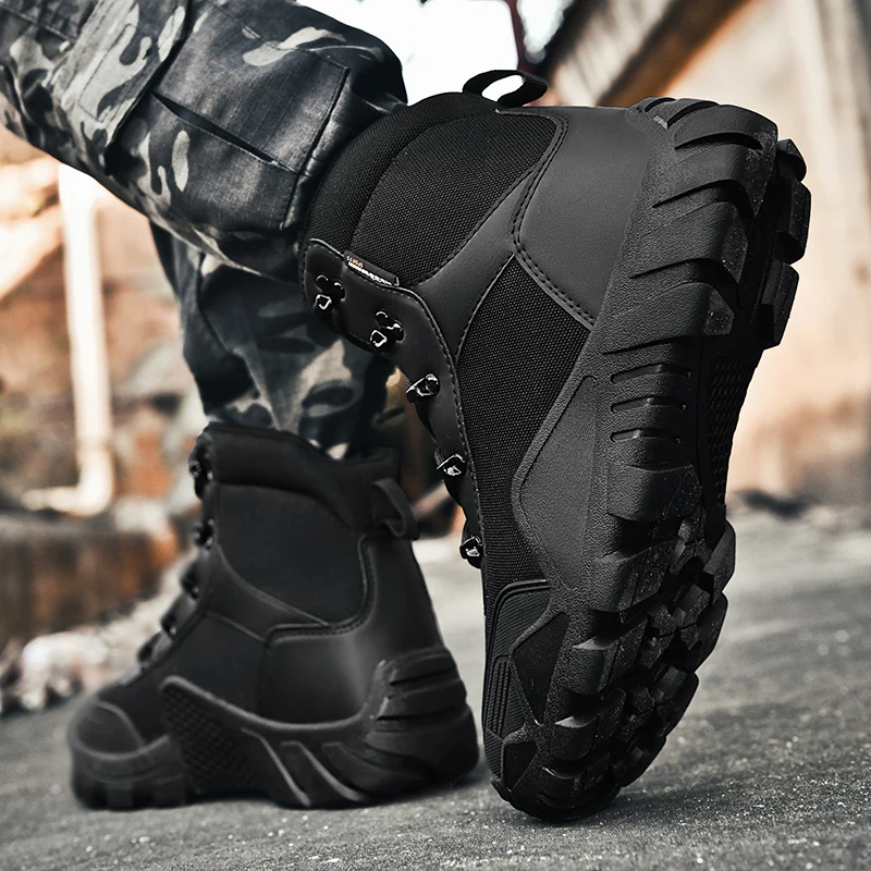 R. Xjian Men's Hiking Shoes Outdoor Training Ground Camping Wear Resistant Lightweight Cushioning Motorcycle  Sneakers