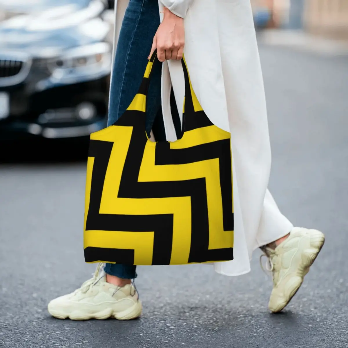 

AYellow Black Geometric Shopping Bag Dagonal Stripes Vintage Polyester Work Handbag Woman Gift Bags