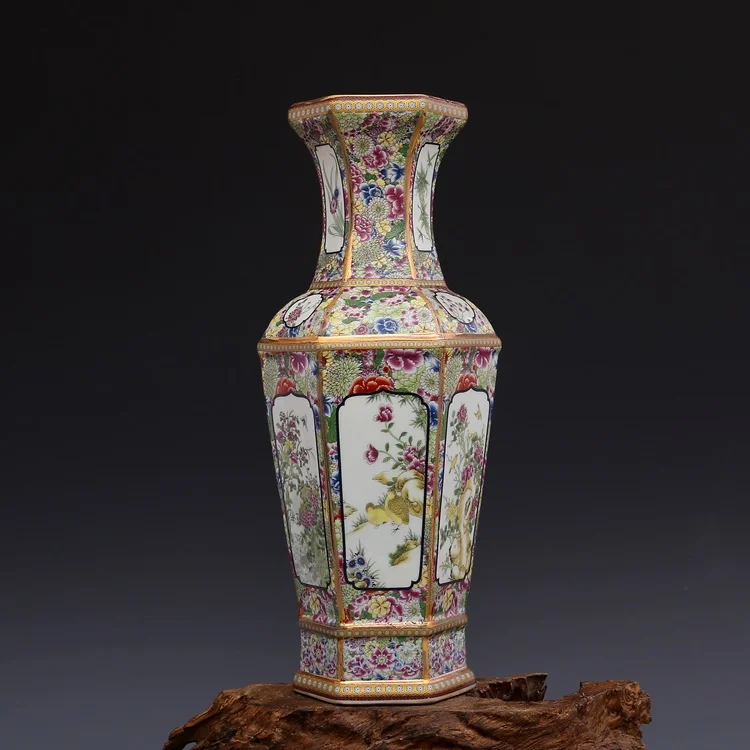 

Jingdezhen Antique Qianlong Year Mark Enamel Golden Hexagonal flowers and birds vase antique porcelain collection