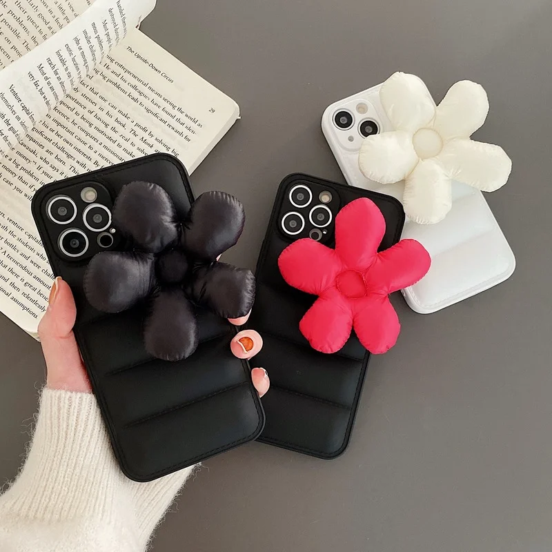 

NEW Down Jacket Three-dimensional Down Flowers Case For IPhone 13 11 Pro Max Fashion Brand Cover for IPhone 12 The Puffer Case