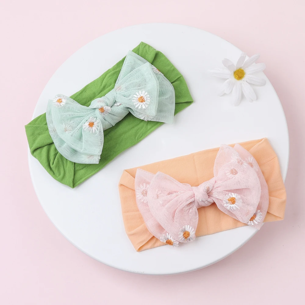 

Small Daisy Flower Nylon Headband Baby Girls Bow Headwear Newborn Nylon Elastic Headband Solid Color Double-layer Bow Turban