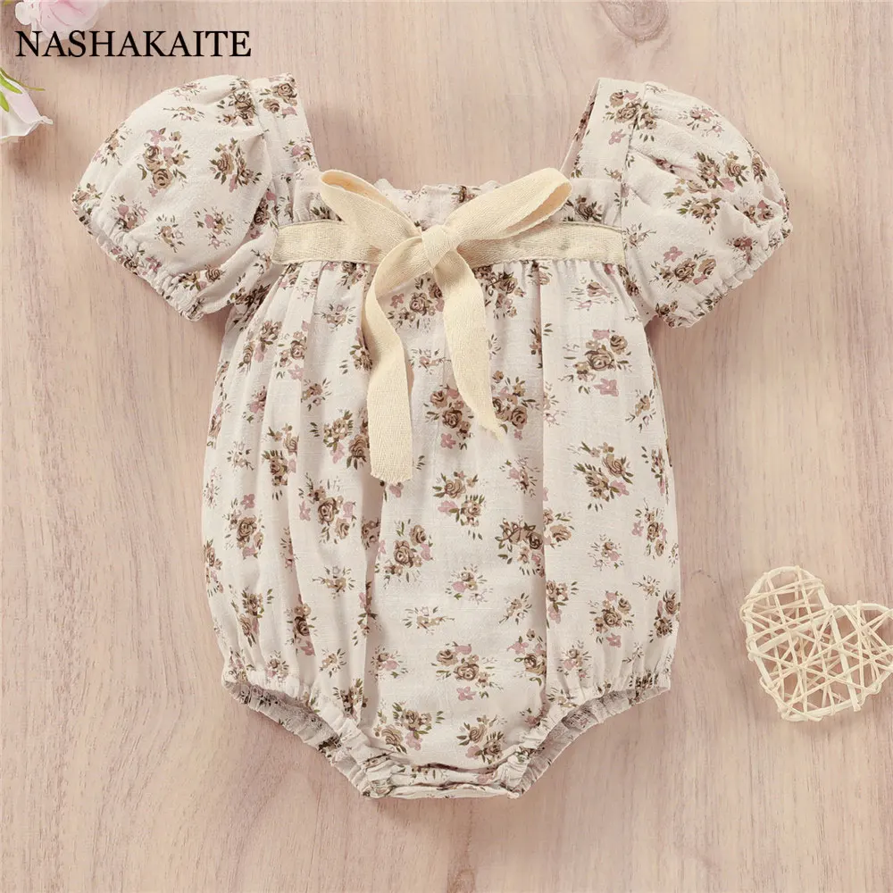 

Baby Girl Rompers Apricot Square Collar Retro Newborn Jumpsuit Summer cute floral short-sleeved Toddler Infant Bodysuits