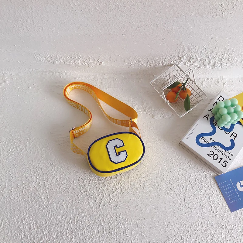 Kids Shoulder Bag Korean Crossbody for Boys Girls Outdoor Cute Messenger Bag Sports Purse Mini Handbags Fashion Accessories Bags