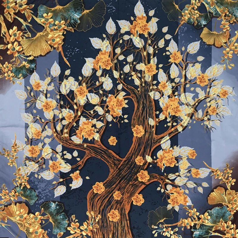 Шелковый квадратный шарф