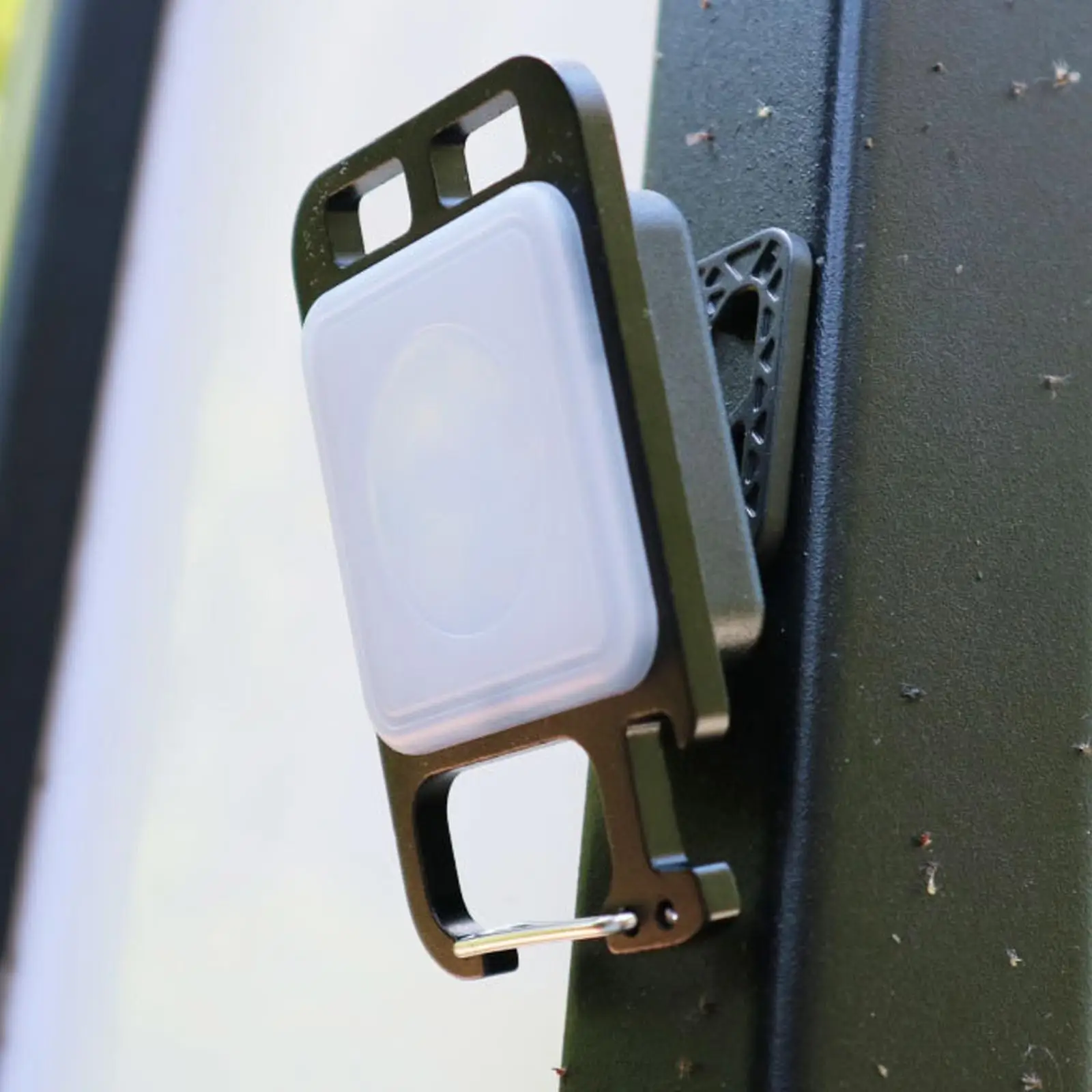 

Multifunctional Mini Glare COB Keychain Light USB Charging Emergency Lamps Strong Magnetic Repair Work Outdoor Camping Light