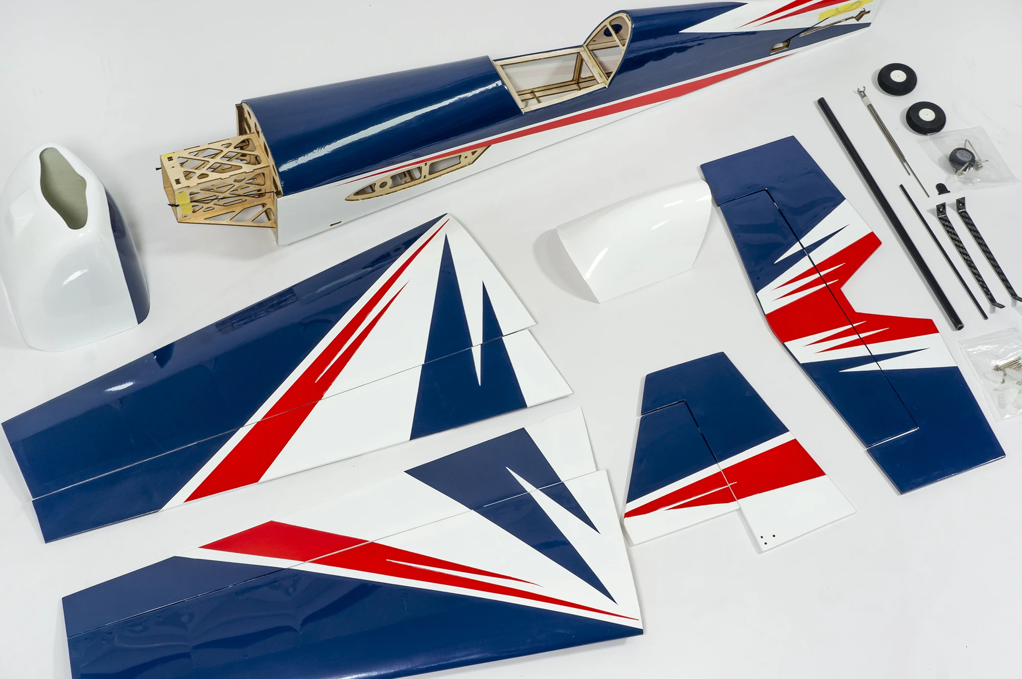 Dancing Wings Hobby Новый ARF XCG01 Размах крыльев 1000 мм Extra 330 3D Спортивная радиоуправляемая