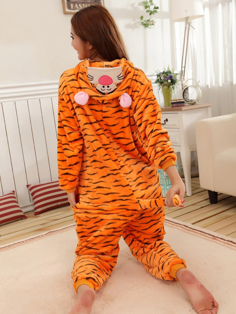 Adults Animal Onesies Tiger Pajamas Sets Sleepwear Women Men Winter Unisex Pig Panda Costumes Kids Cute Cartoon Flannel Pajamas