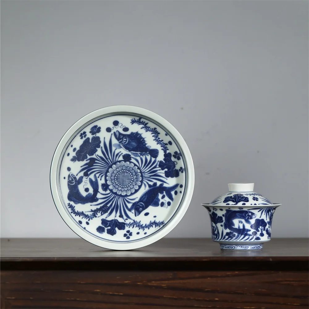 Цзиндэчжэнь Юань синий и белый цветок рыбные водоросли узор чаша для заваривания