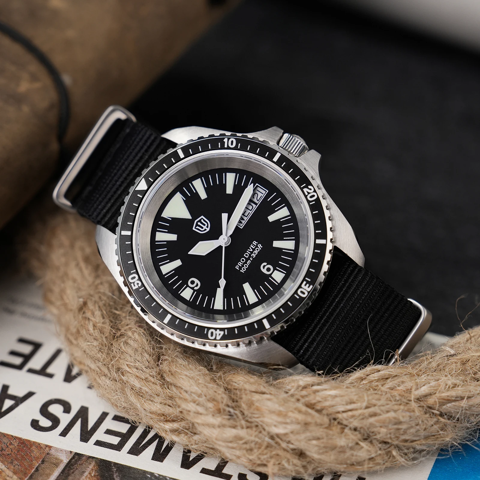 Фото Watchdives WD1980 V3 Часы VH31 Sweep Seconds Механизм Сапфировое Стекло BGW9 Светящиеся 10 Бар Водонепроницаемые 39 мм Военные Часы №2