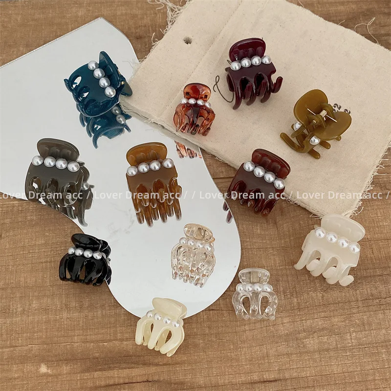 

New Mini Pearl Hair Claw Clips Plain Color Geometric Plastic Clamps Grab Shark Clip Ins Sweet Girls Women Hair Accessories