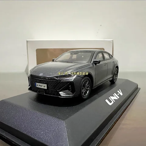 Коллекционная модель автомобиля Changan Univ в масштабе 1:43