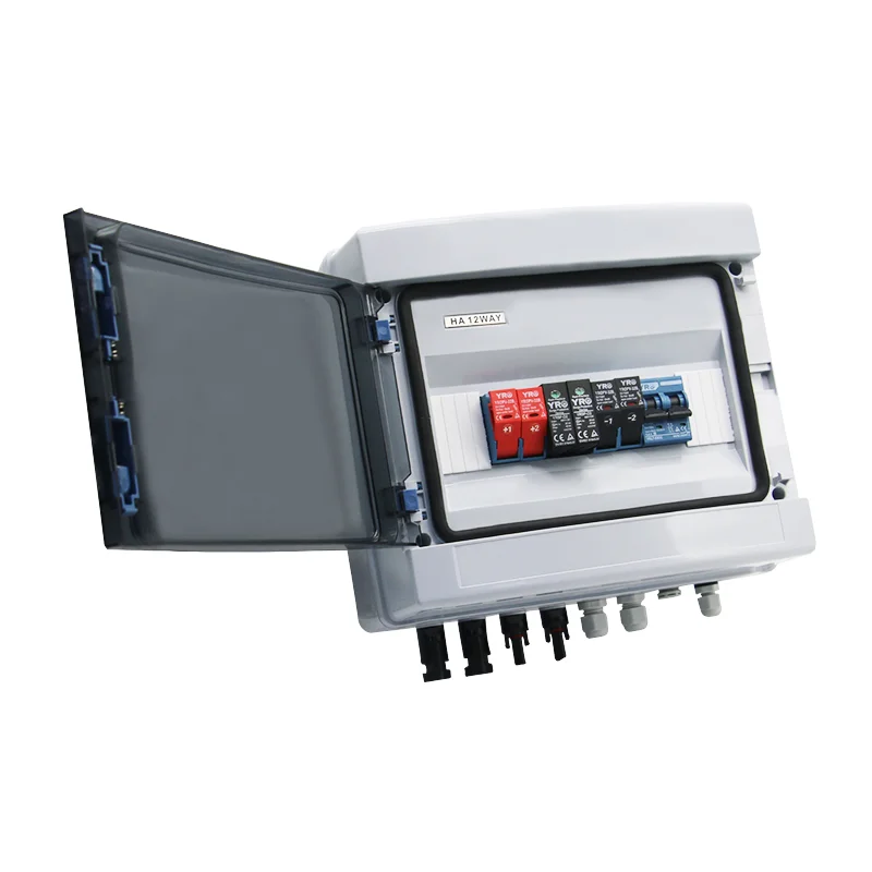 

Solar PV array Combiner Box for 2 String solar panel DC 550V 600V 2in 1out with DC circuit breaker