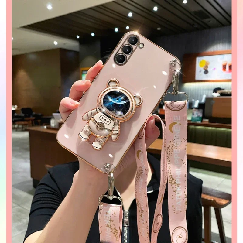 Кросс-боди шнурок с подвижным песком космический медведь кронштейн для Moto E32 G73 G82