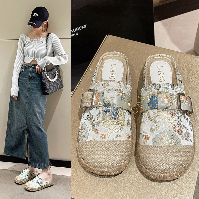 

Низкая искусственная кожа, искусственная кожа, каблук, резиновая Базовая низкая, искусственная кожа, шитье, резина, хлопчатобумажная ткань, копыта