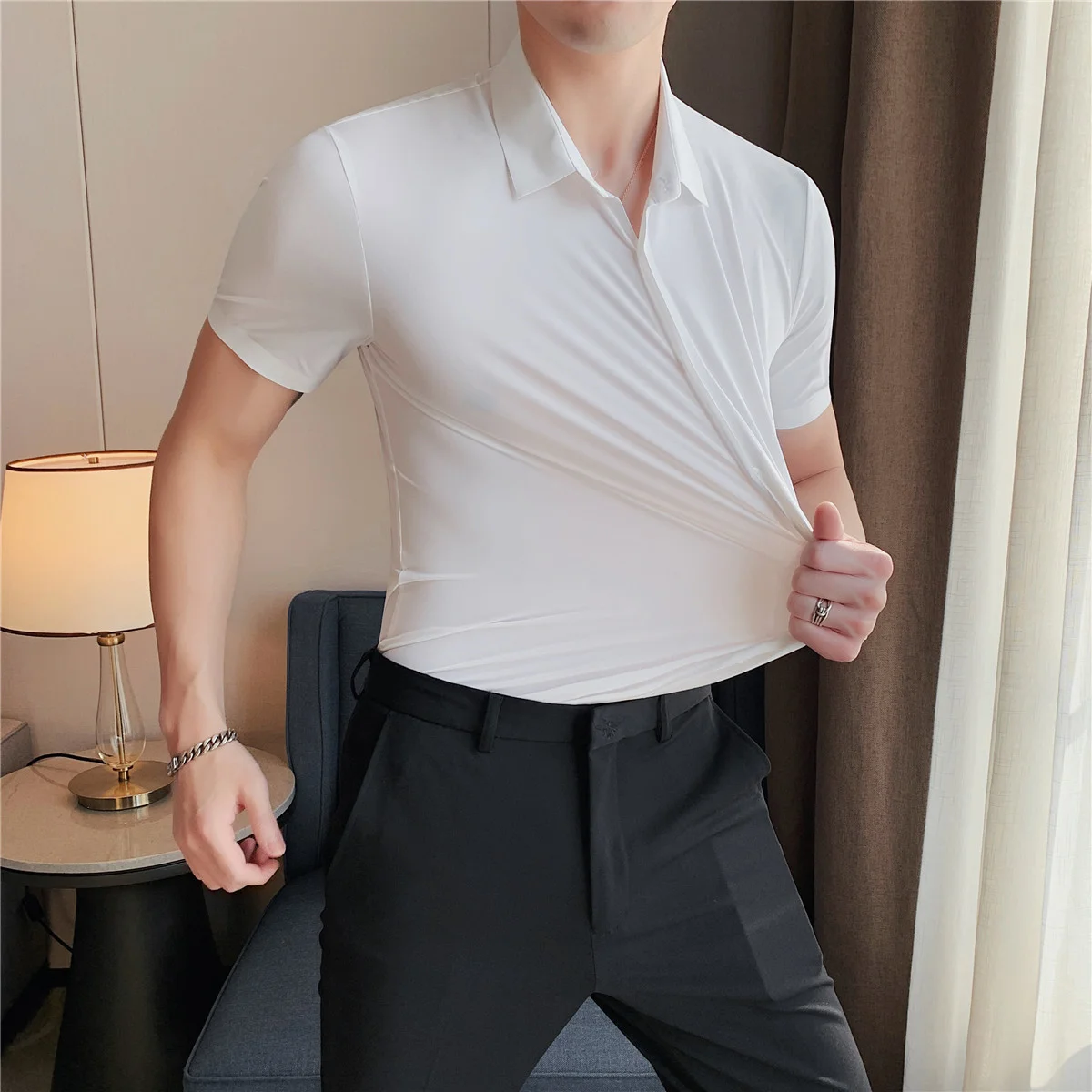 

2024 Men's Shirt High Elasticity Seamless Short Sleeve Slim Casual Solid Color Business Formal Dress s Social Blouse