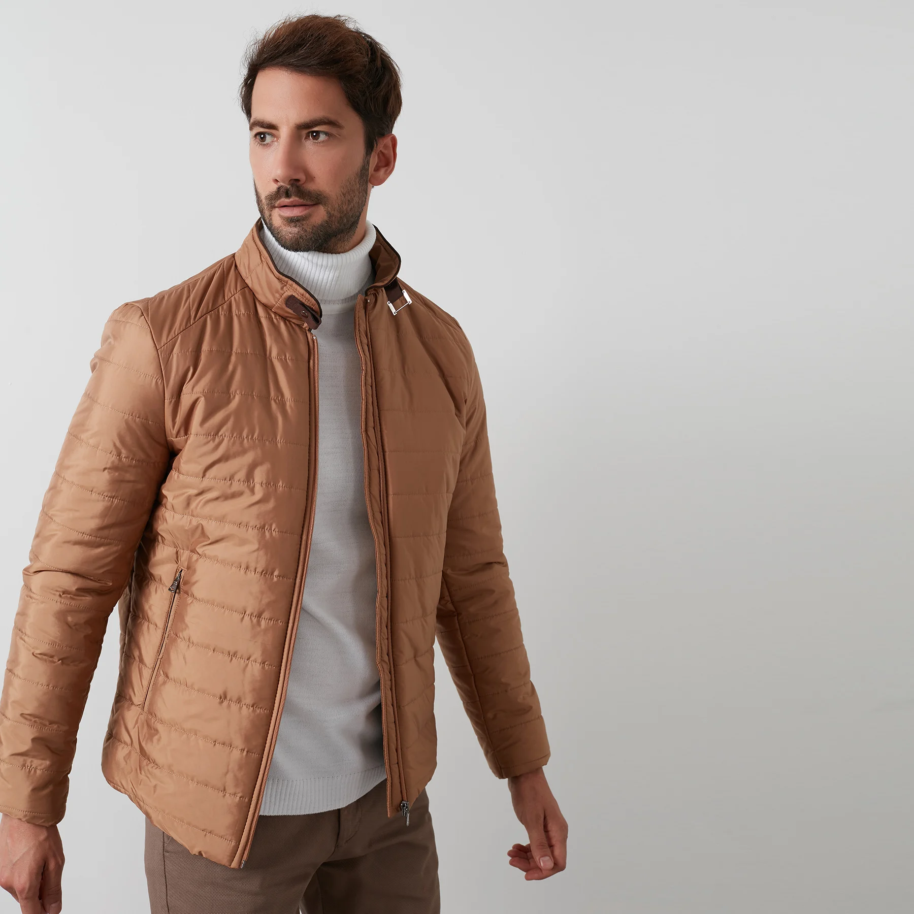 Buratti Стенд воротник вниз пальто мужские средней длины с капюшоном из шерсти и