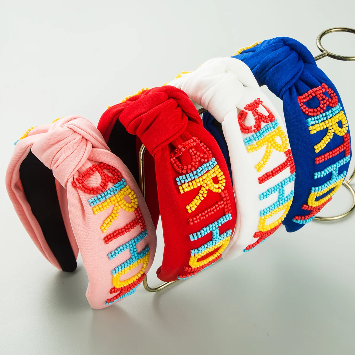 Женский Аксессуар Для Волос Ручной Работы С Рисовыми Шариками И Гравировкой это