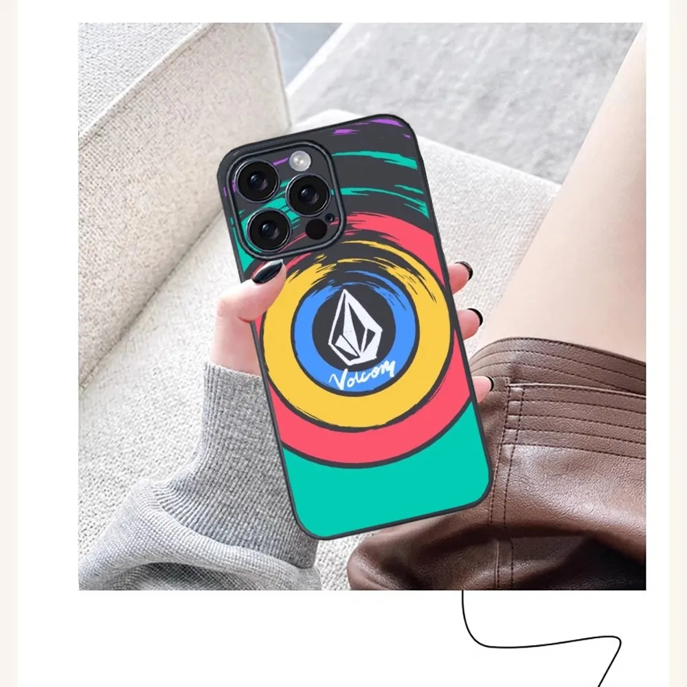 Модный чехол для телефона V-Volcom в спортивном стиле iPhone 16 15 14 13 12 11 PRO MAX PLUS Mini TPU