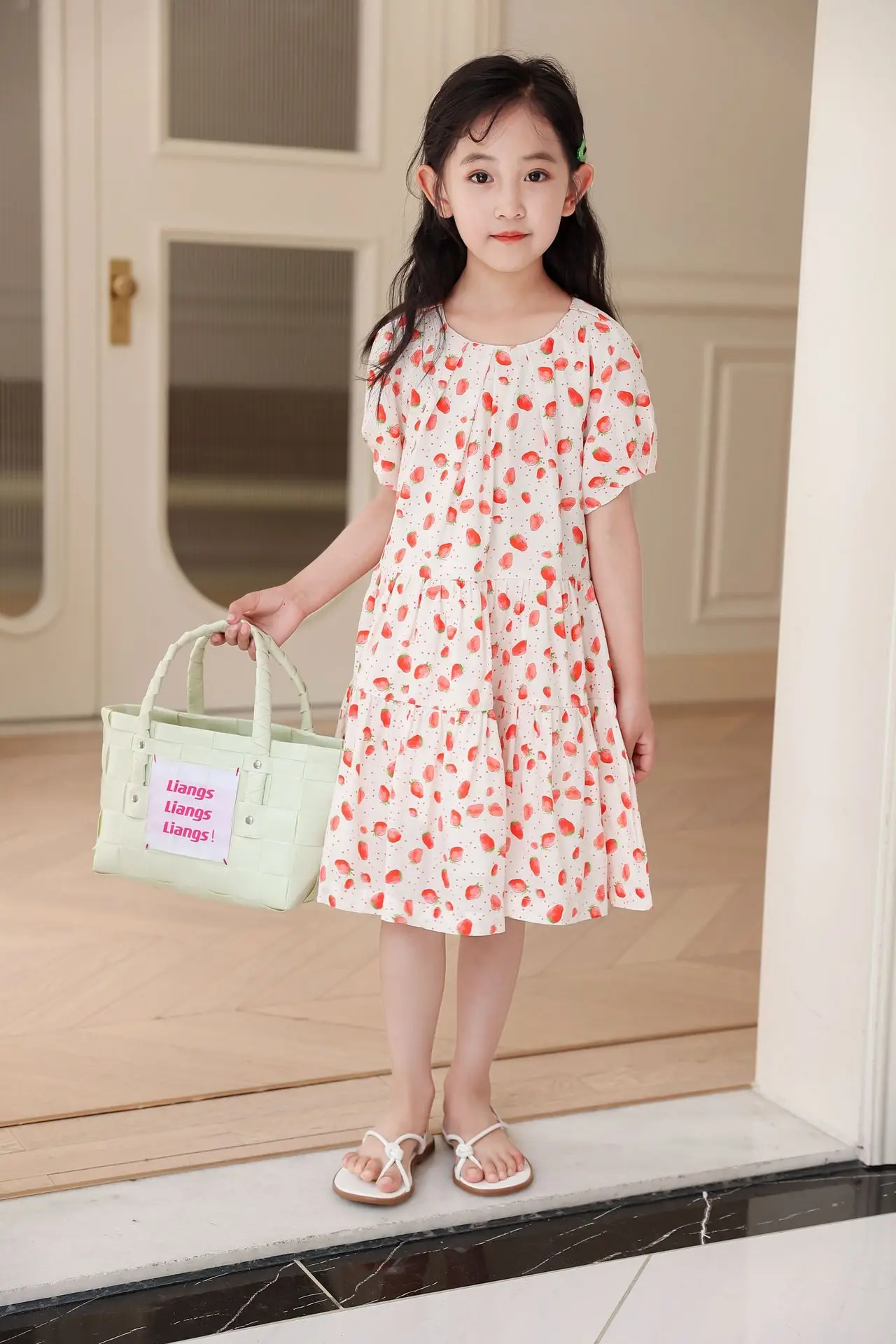 

Summer One-piece Dress Girls A-line Casual Floral Print Cute Short Sleeve Dress Children Clothing Free Shipping