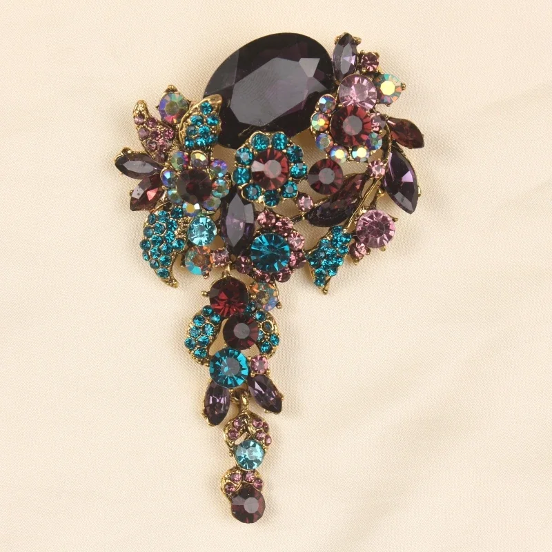 

European and American fashion retro large crystal glass brooch high-end atmosphere collar pin clothing accessories