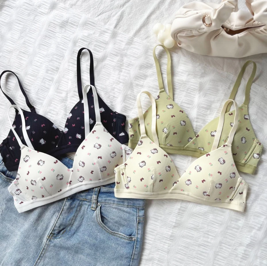 Женский бюстгальтер без косточек с чашками пуш-ап