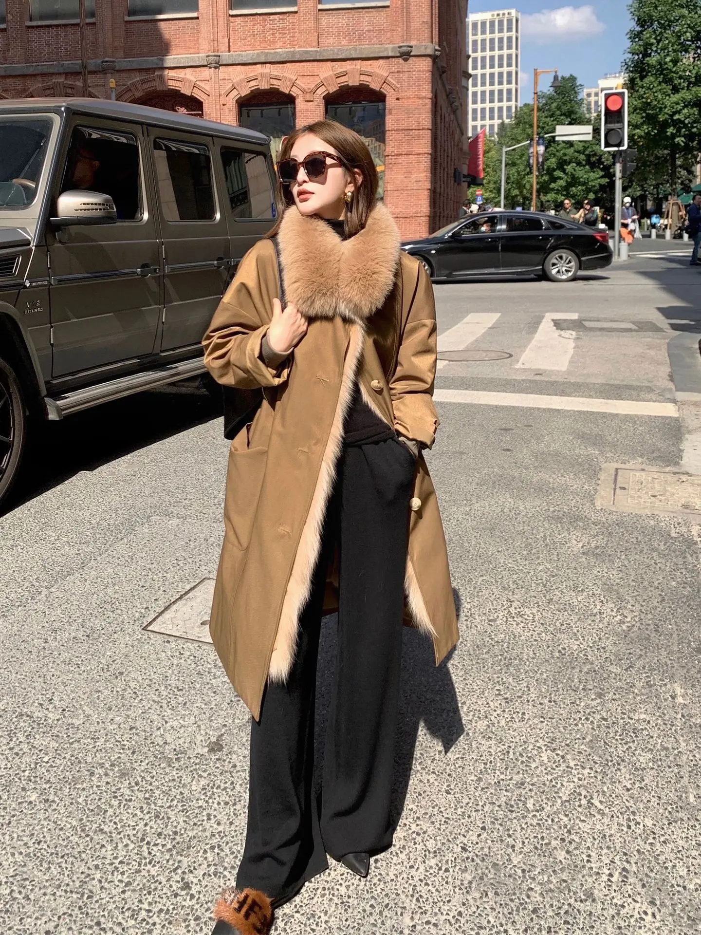 Winter 2022 Parker New Fashion Fox Fur Collar Long Coat for Woman