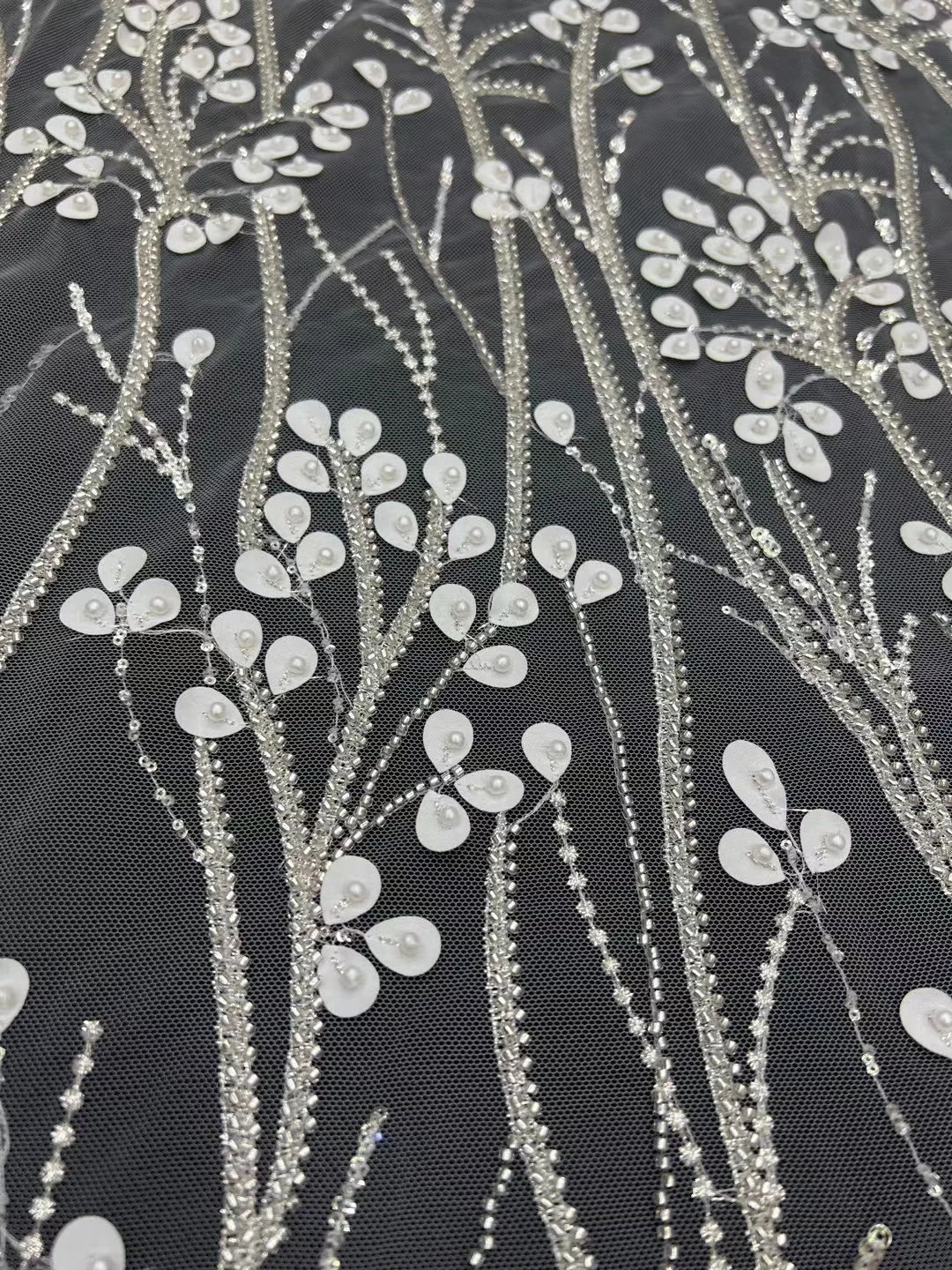 

5Y/XB729 On Sale French Fabric Good Quality High End 2022 Beads Net Lace With Sequins Rich Senegalese For Wedding Or Party Dress