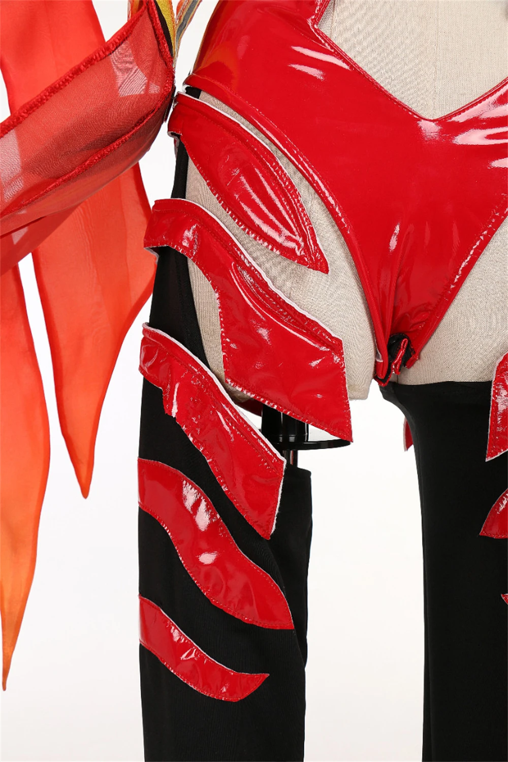 AGCOS решениеルiyadaannusפтельство Yuzuriha Inori Косплей Костюм Женщина Рождество Золотая