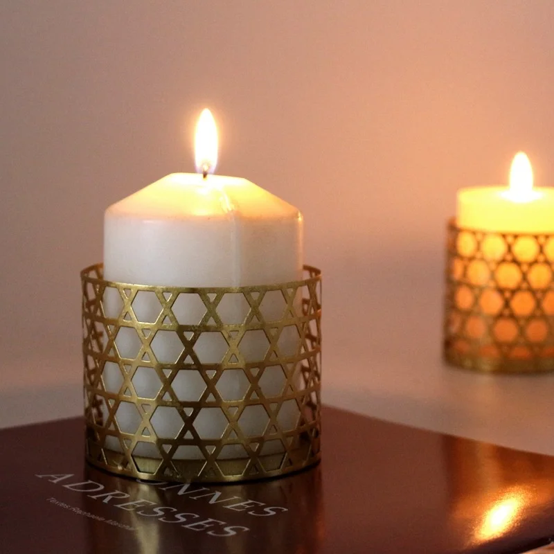 

European-style Golden Geometric Wrought Iron Candle Cup Creative Aromatherapy Hollow Candle Holder Home Decoration Ornaments