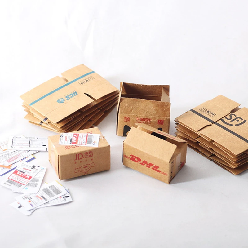 

1Set Mini Carton Express Carton 1:12 Mini Dollhouse Miniature Express Box House Decor Toy
