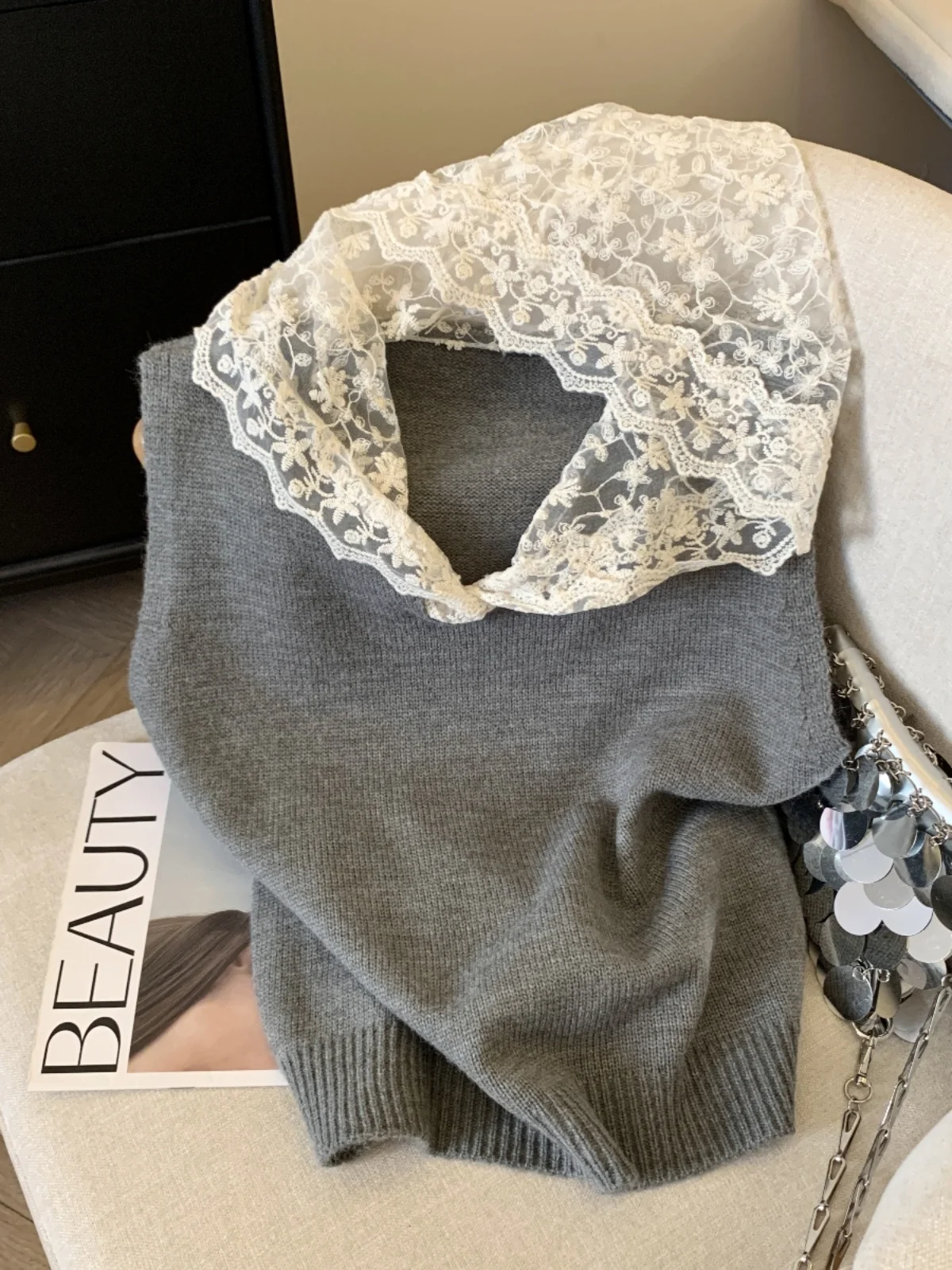 Свитер с кружевным капюшоном жилет женская весенне-осенняя верхняя одежда