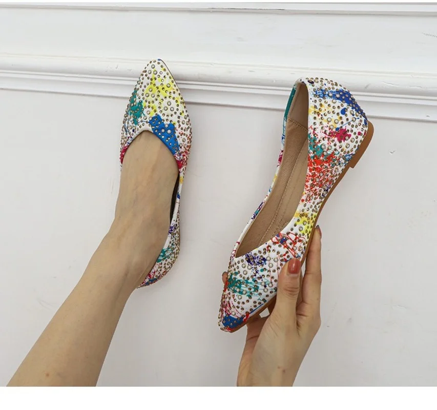 Designer Crystal Woman Flat Shoes Elegant Comfortable Ballet  Fashion Rhinestone Soft Printing Loafers Women  Zapatos